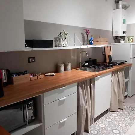 Vincesilhouse Mola di Bari